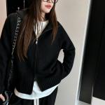 New autumn and winter collection: thickened, high-neck sweater with zipper, Korean-style women's loose-fitting outerwear, simple and basic solid-color top