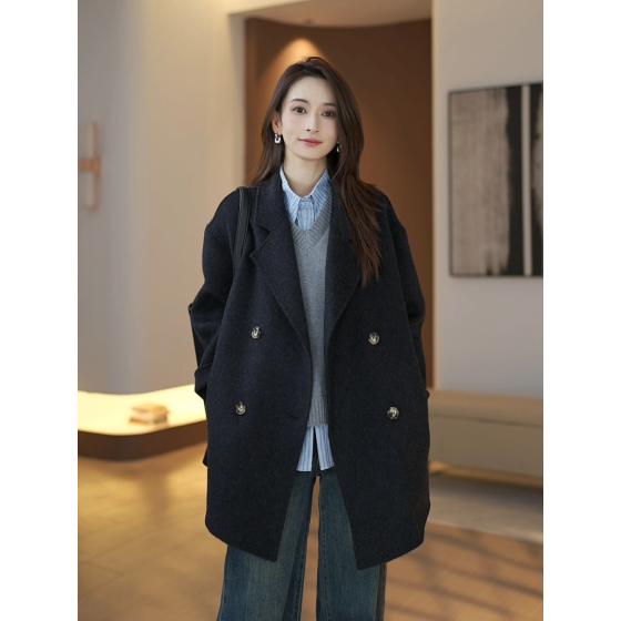 Korean-Style Design and Elegant Gray Wool Coat for Women, 2026 Autumn and Winter New Model, Mid-Length, Elegant and Graceful
